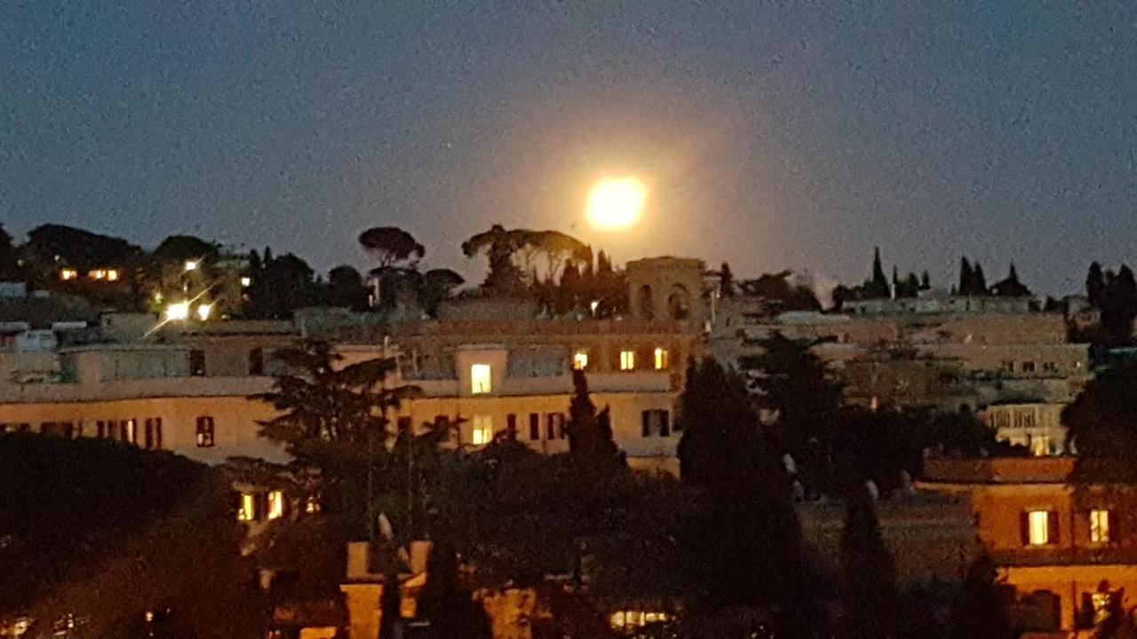 Bed & Breakfast A Casa Di Lia A Roma 外观 照片
